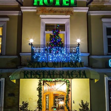 Hotel Staromiejski Краснистав Екстериор снимка